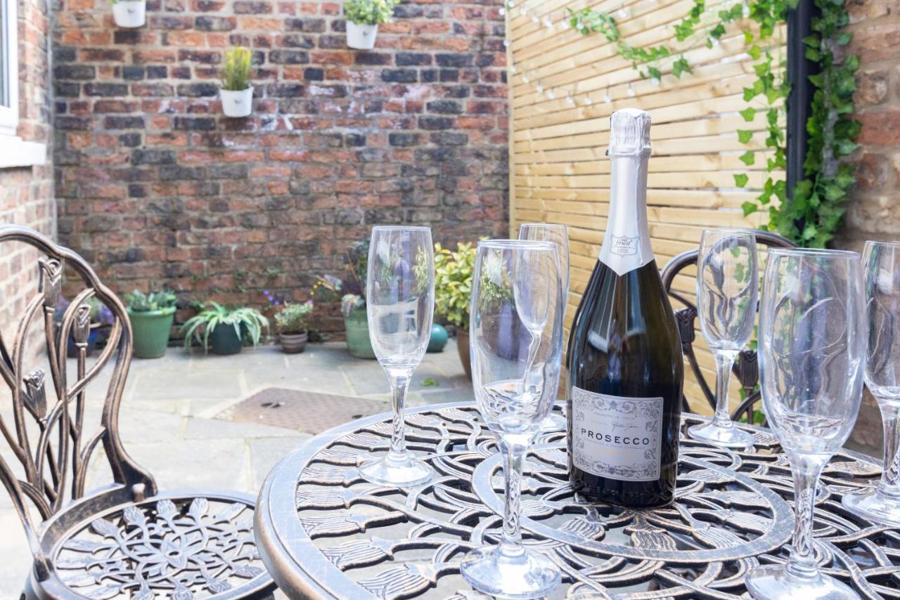 Bootham Apartment 32 - Free Parking - Five Minute Walk To York Minster Eksteriør bilde